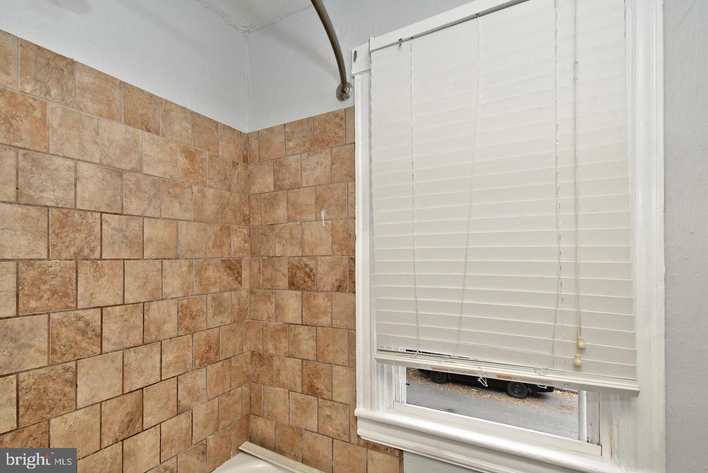 58 Pennsylvania Ave Property Photo 30