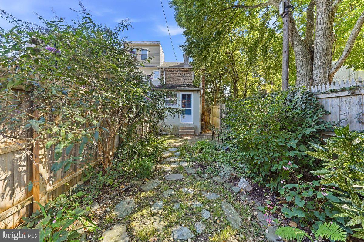 PACT2135962 Property Photo 9