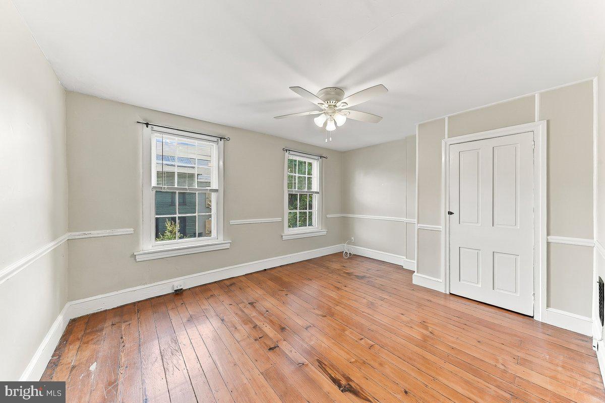 PACT2135962 Property Photo 23