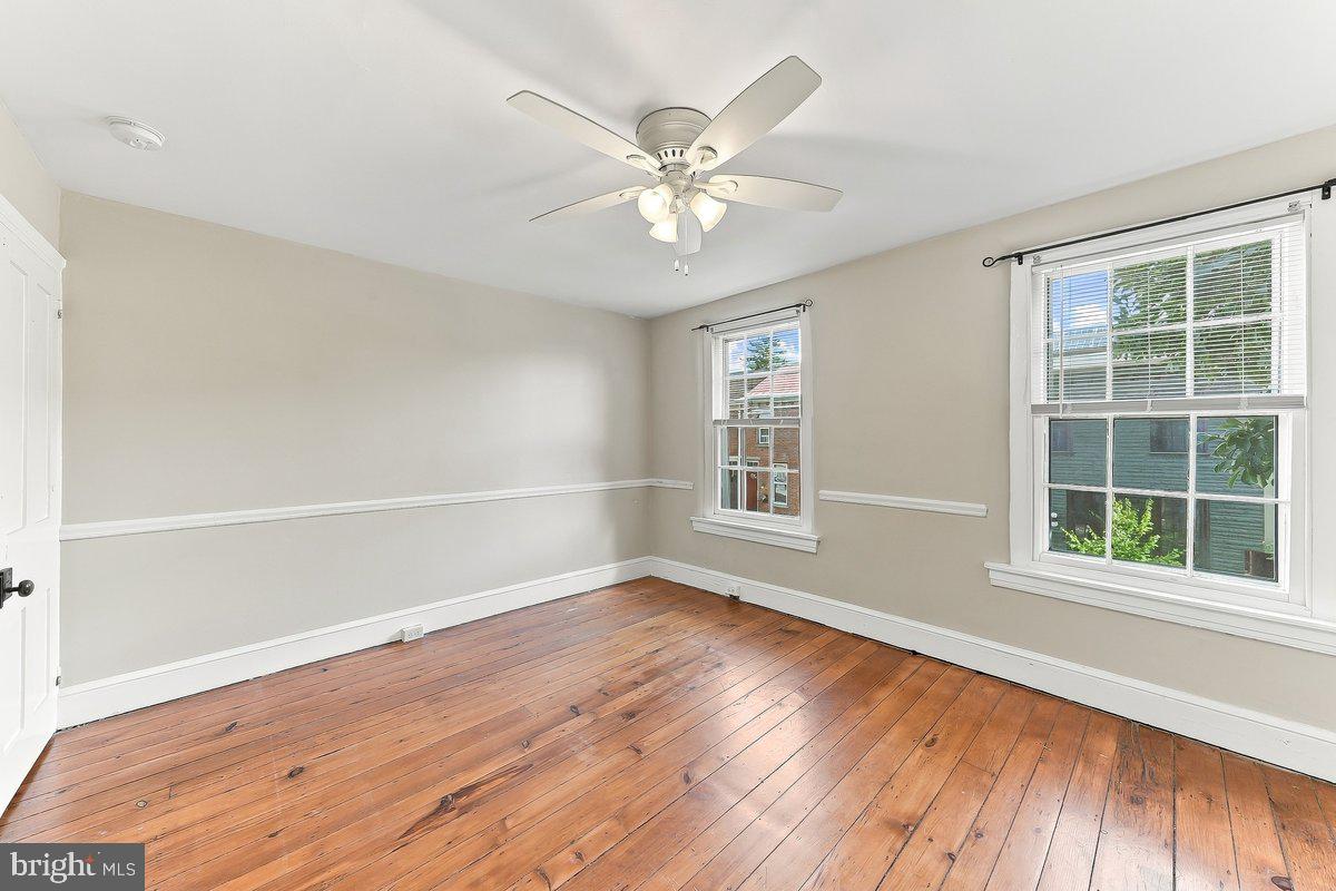 PACT2135962 Property Photo 25