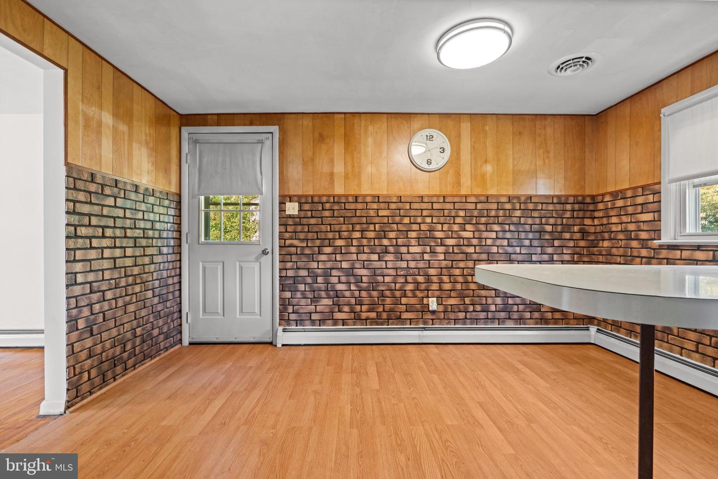258 S Wall St Property Photo 18