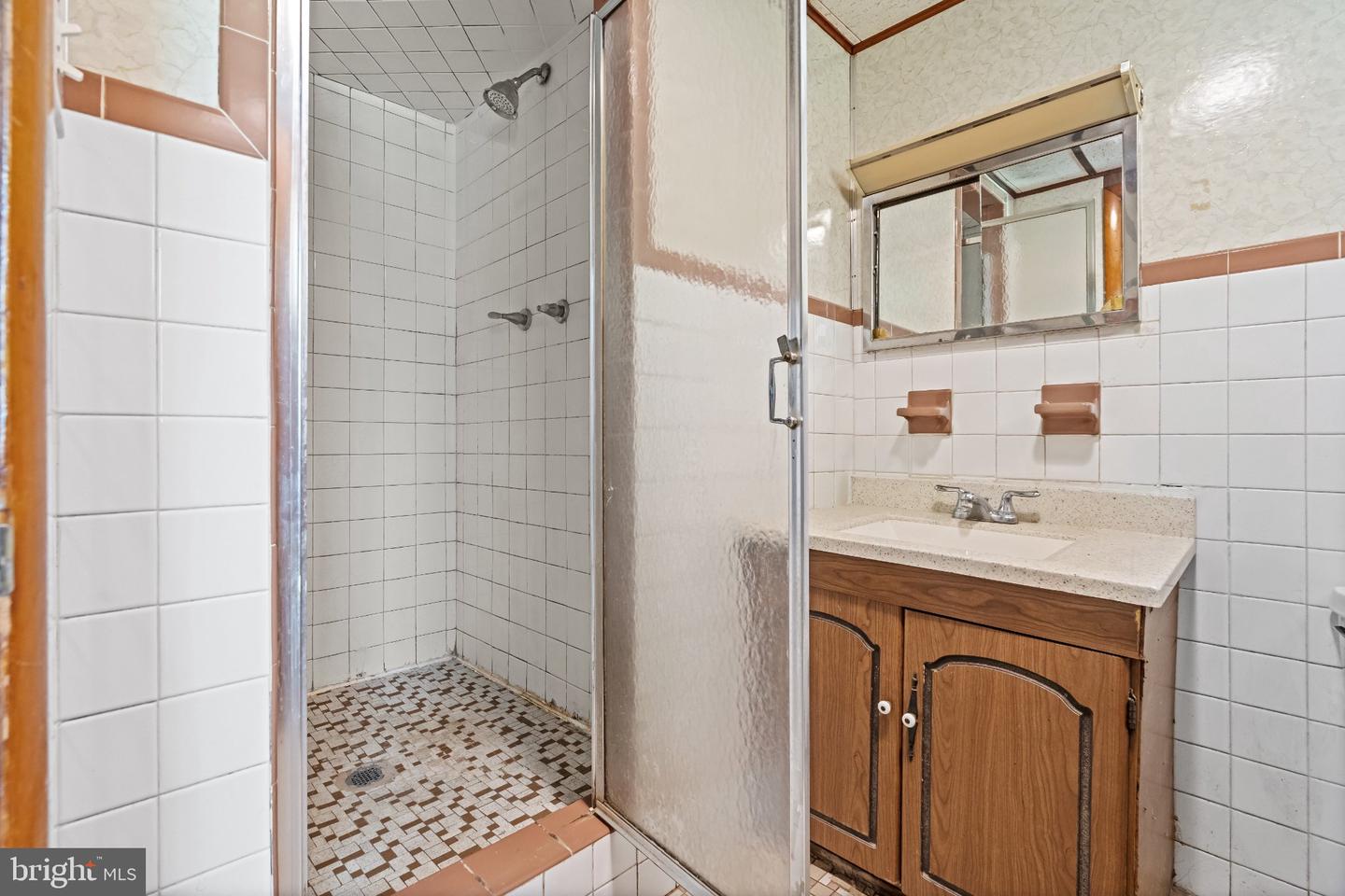 258 S Wall St Property Photo 38