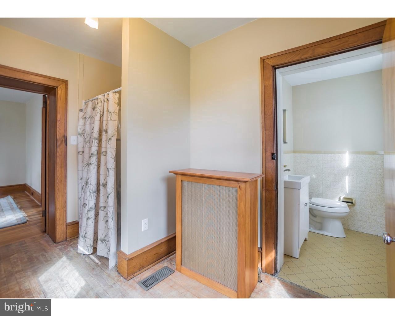 121 Meredith St Property Photo 13