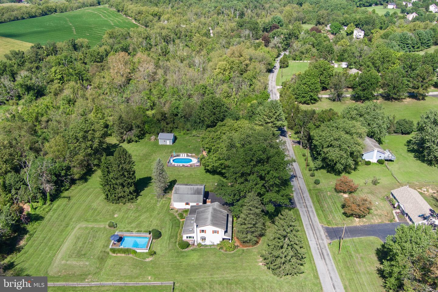 219 Hoffecker Rd Property Photo 3