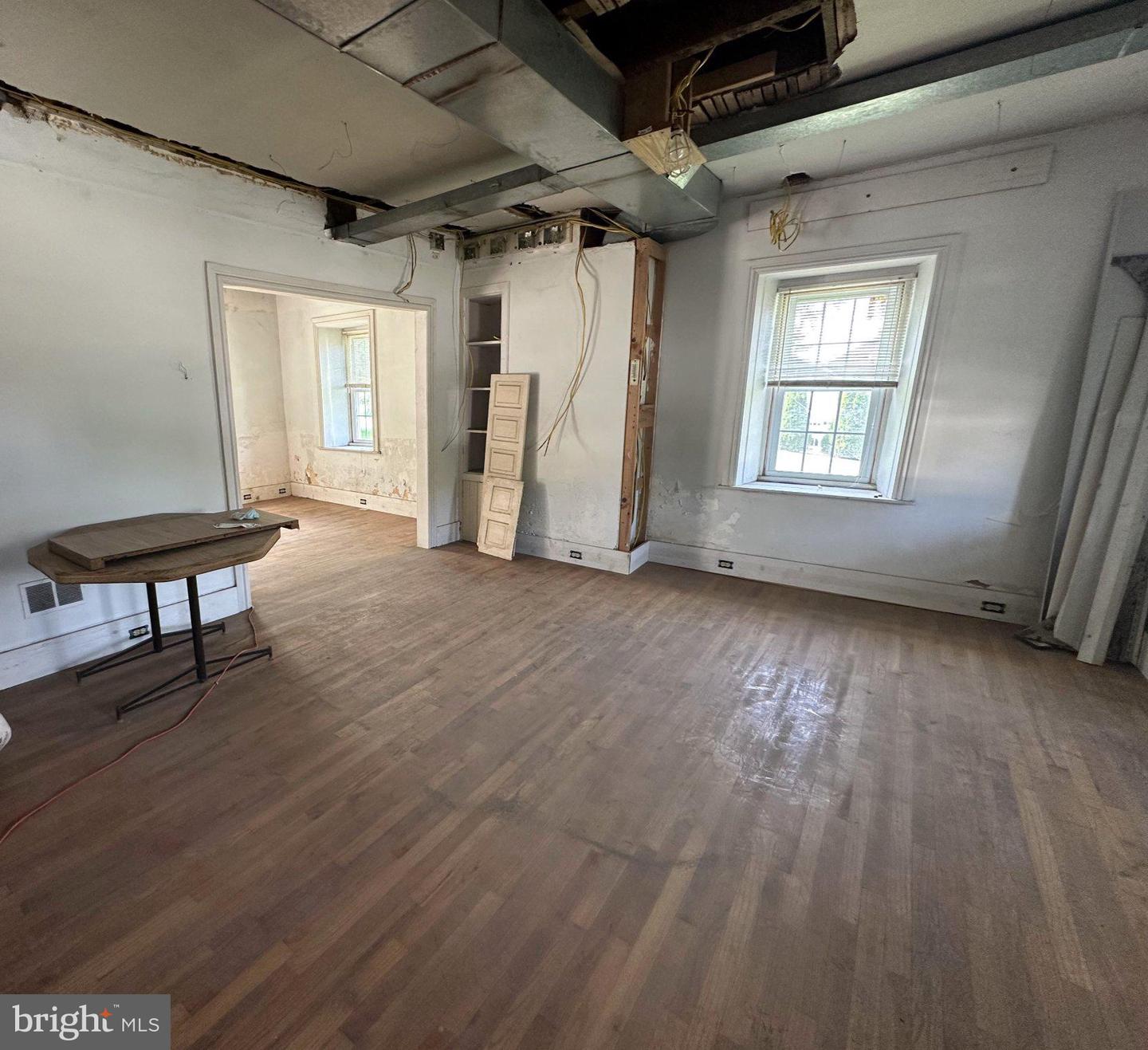 4200 W Lincoln Property Photo 3
