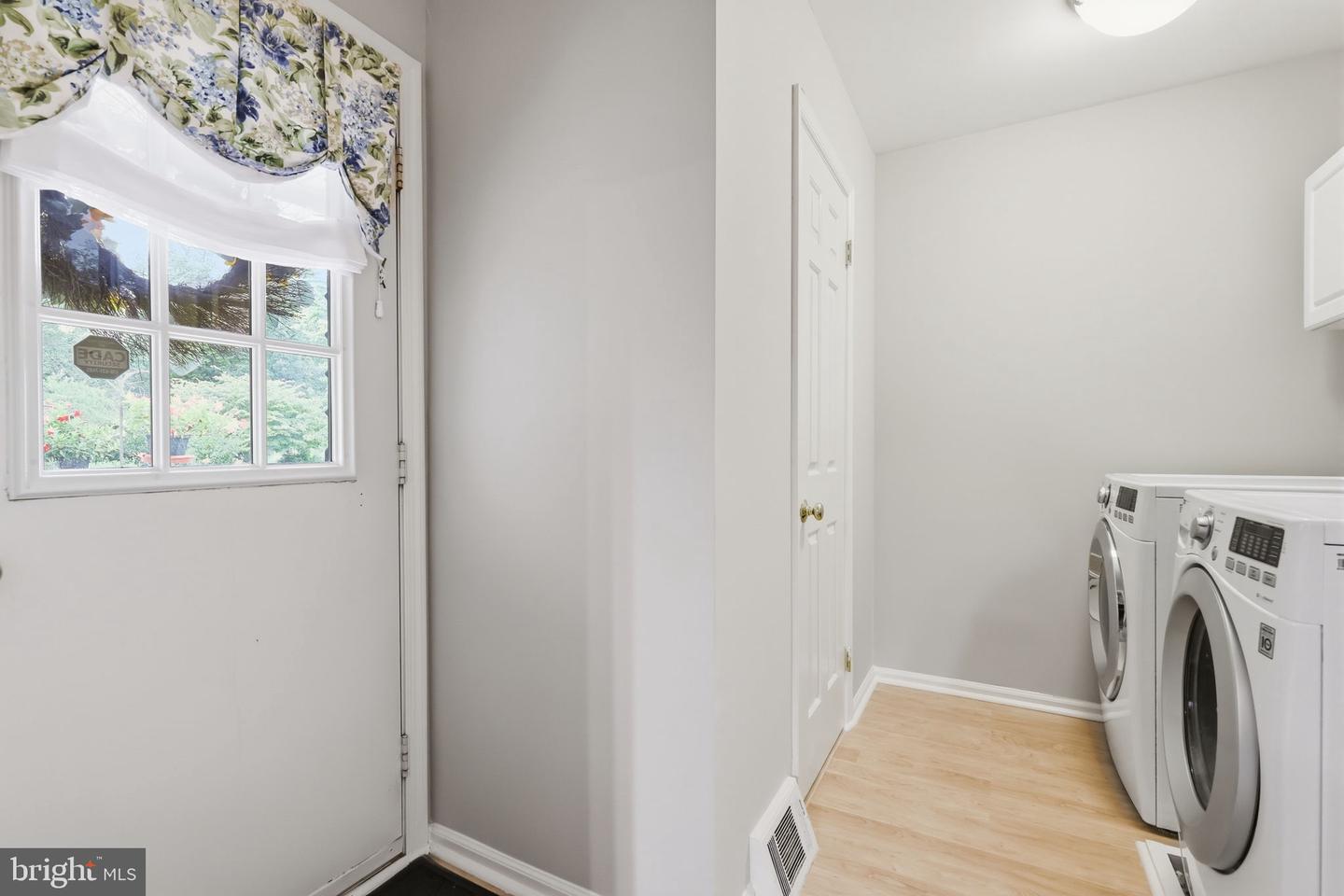 367 S Balderston Dr Property Photo 23