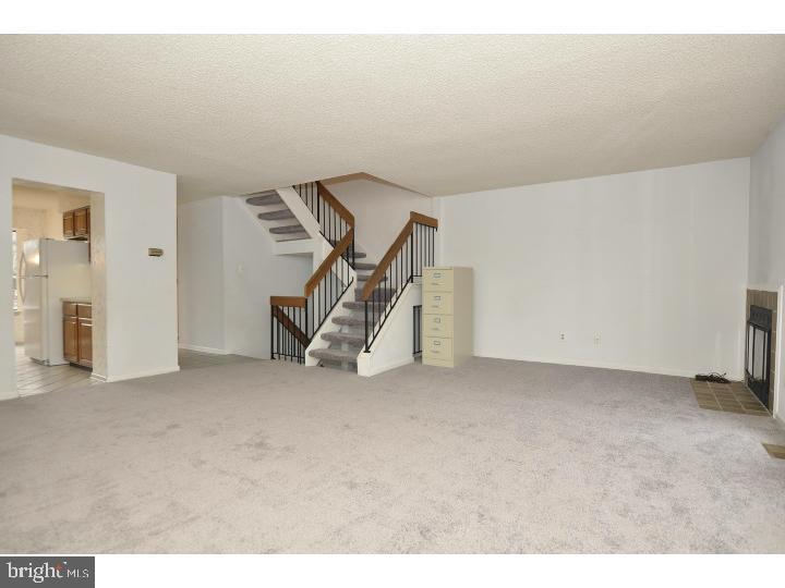 45 Constitution Ct Property Photo 10