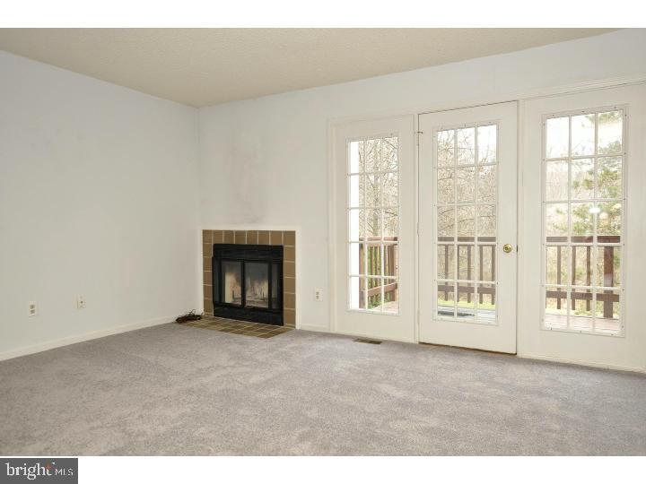 45 Constitution Ct Property Photo 13