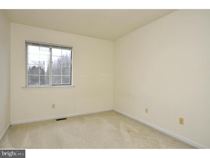 45 Constitution Ct Property Photo 17
