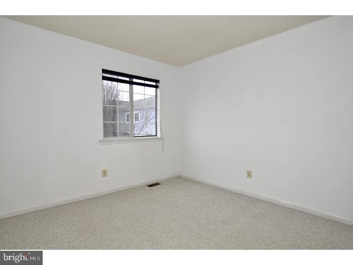 45 Constitution Ct Property Photo 18