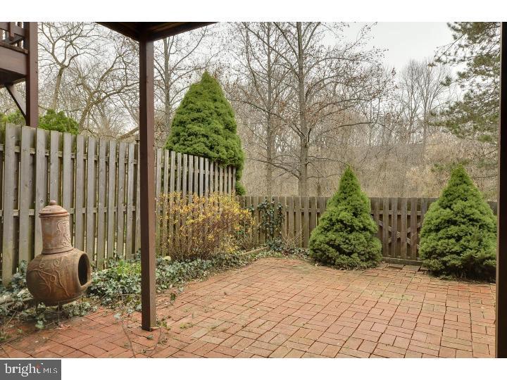 45 Constitution Ct Property Photo 24