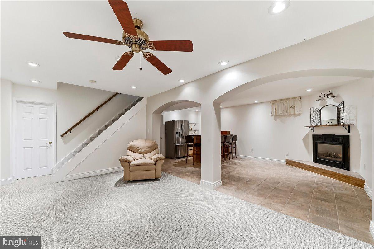 822 Waterway Rd Property Photo 37