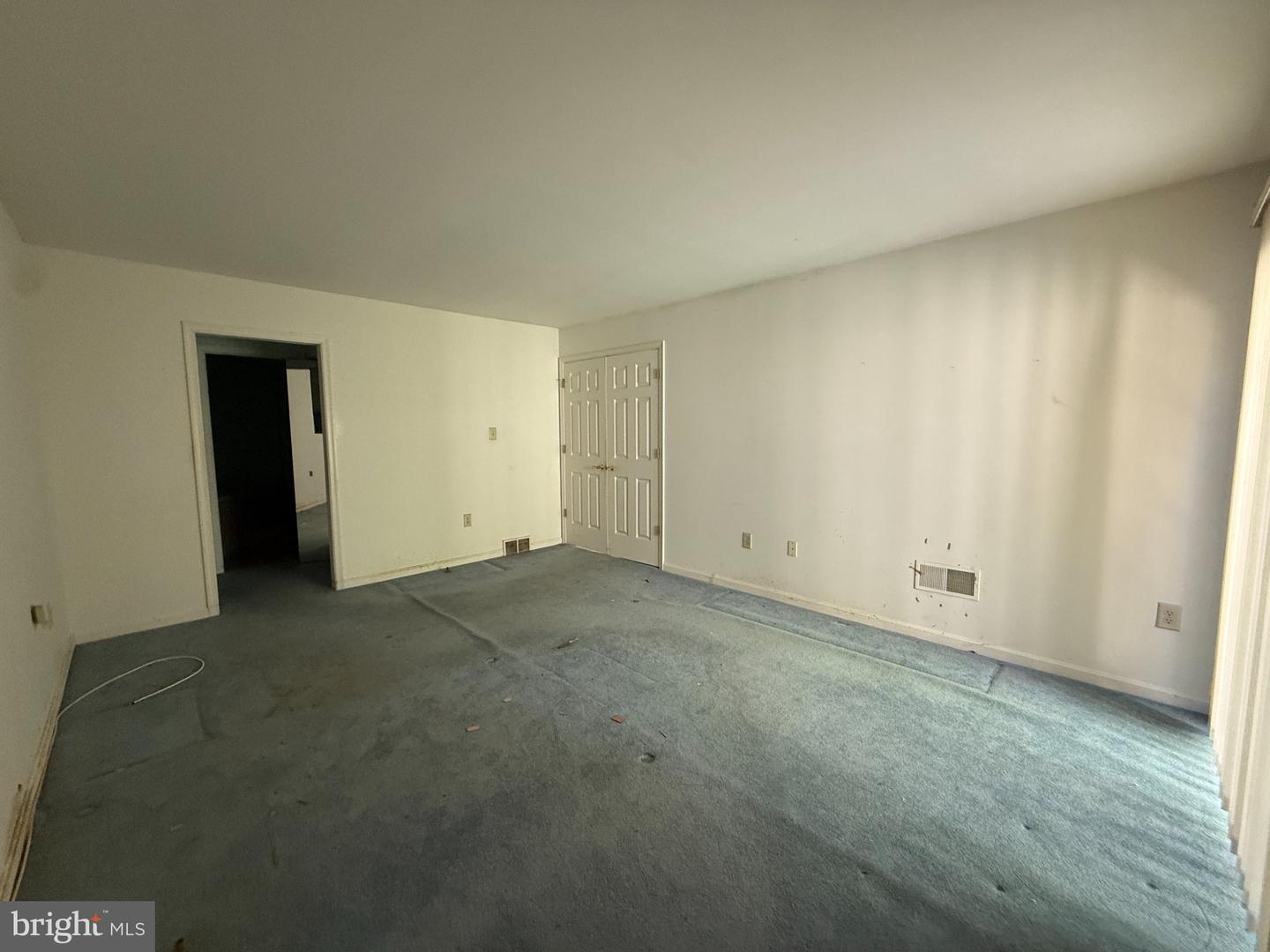 608 Westridge Ct #116 Property Photo 11