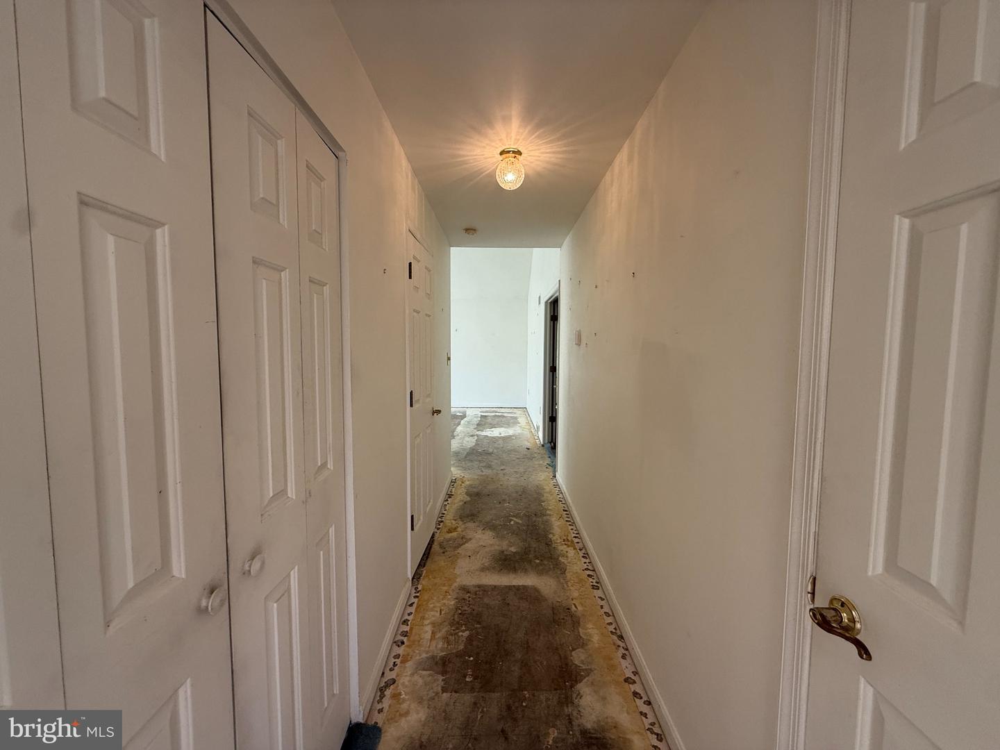 608 Westridge Ct #116 Property Photo 16