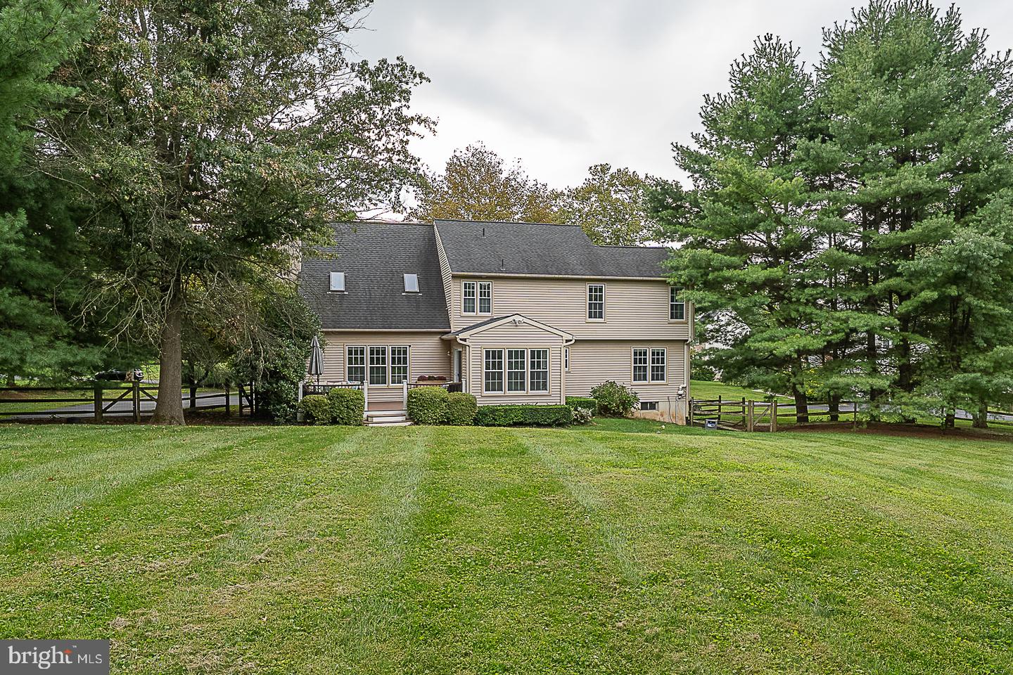 19 Oneida Ct Property Photo 41
