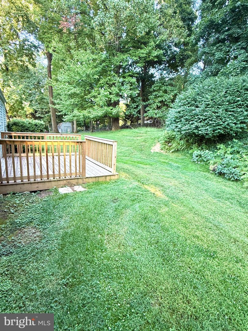 3314 E Summit Ave Property Photo 23