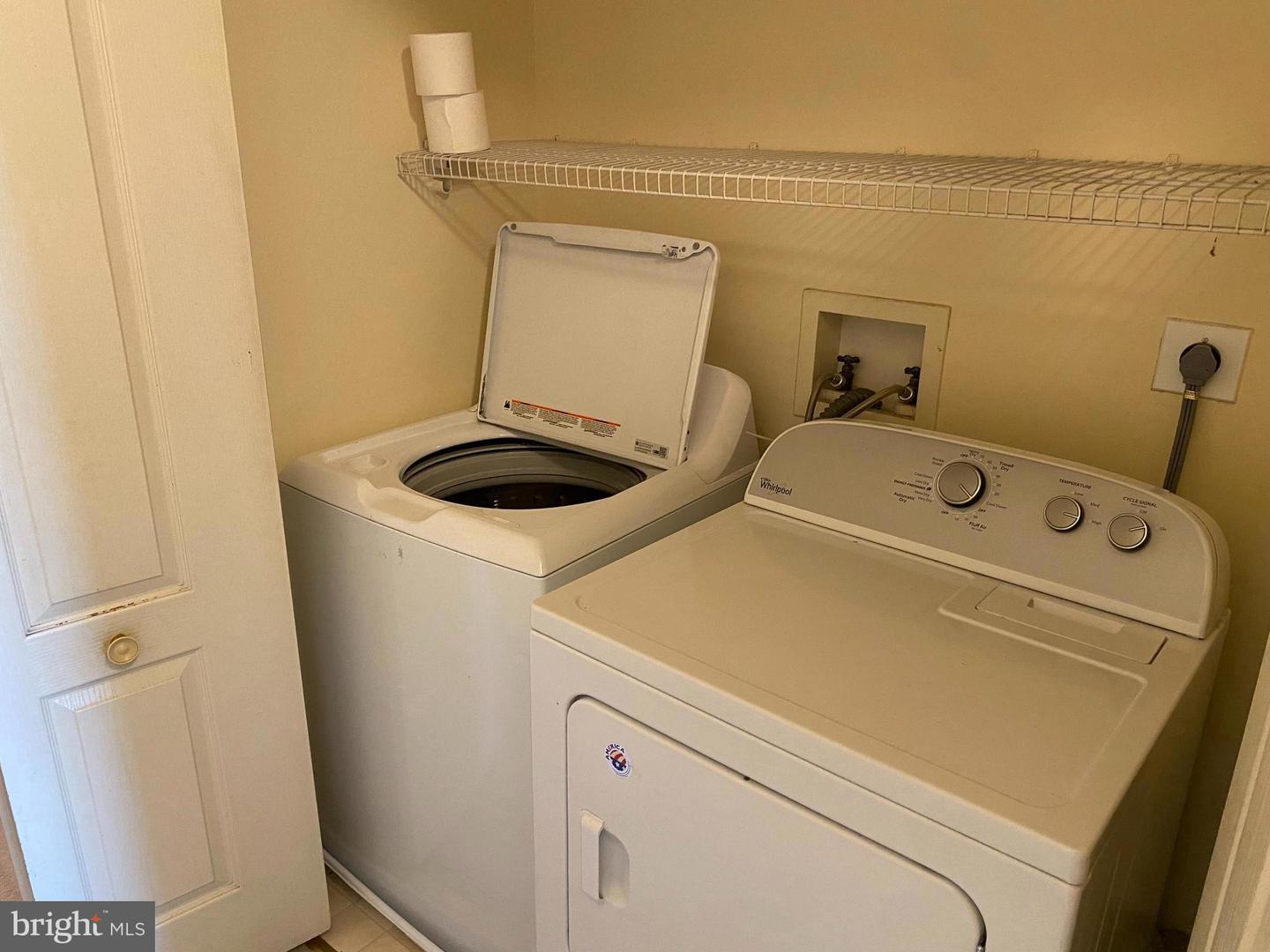 309 Huntington Ct #57 Property Photo 11