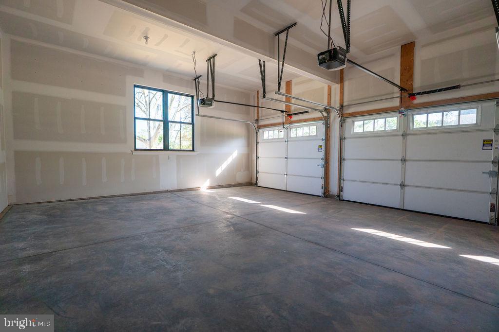 1104 Prizer Rd Property Photo 20