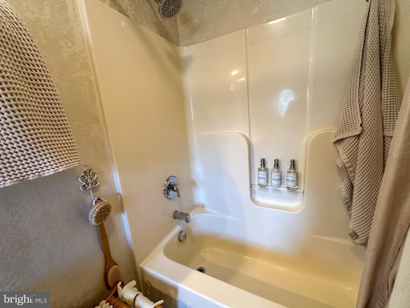 309 Sweetwater Path Property Photo 53