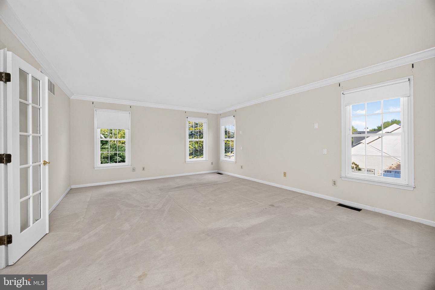 375 Country Ln Property Photo 20