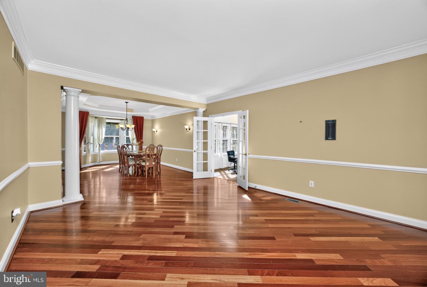 1204 Aston Ct Property Photo 27