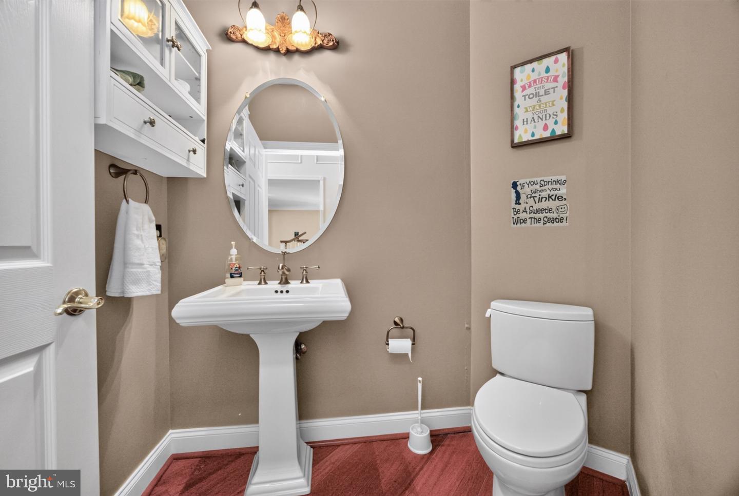 1204 Aston Ct Property Photo 35