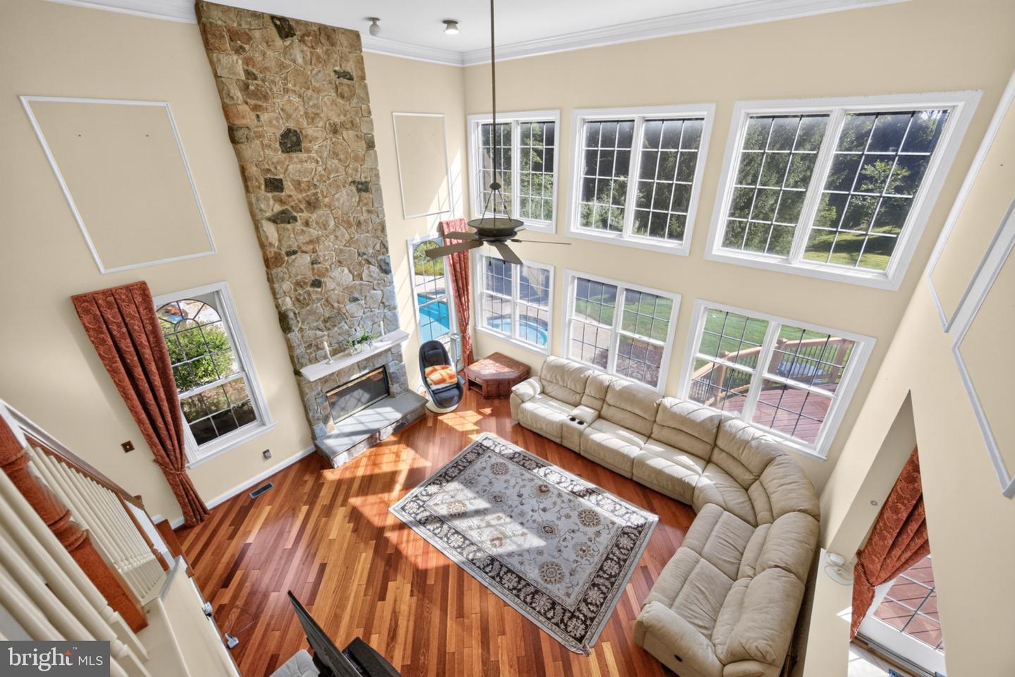 1204 Aston Ct Property Photo 44