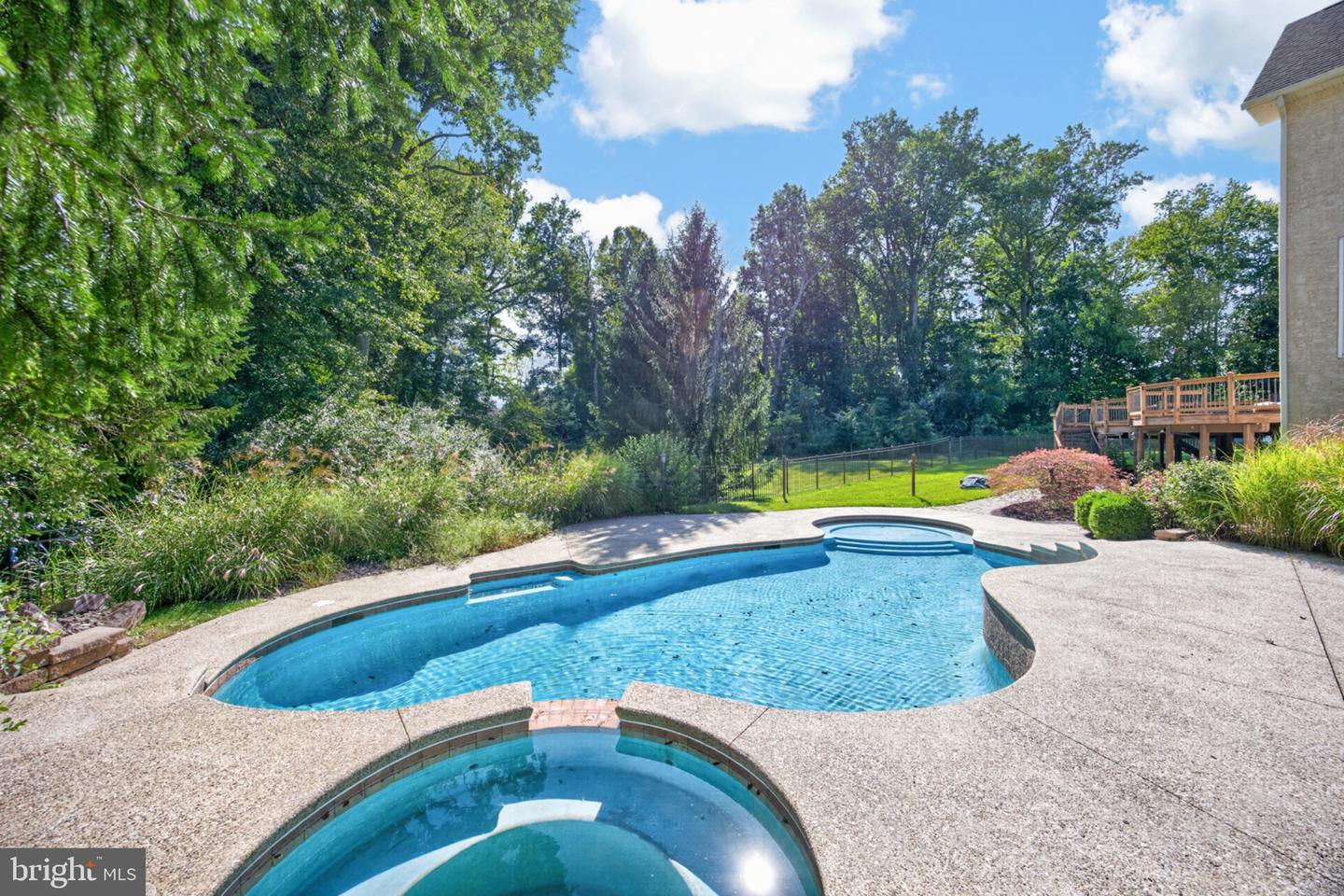 1204 Aston Ct Property Photo 67