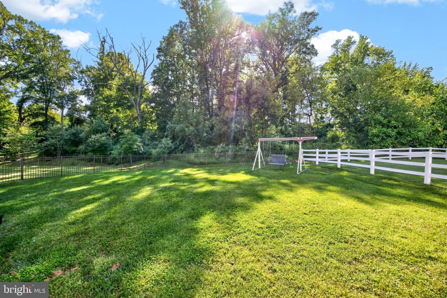 1204 Aston Ct Property Photo 70