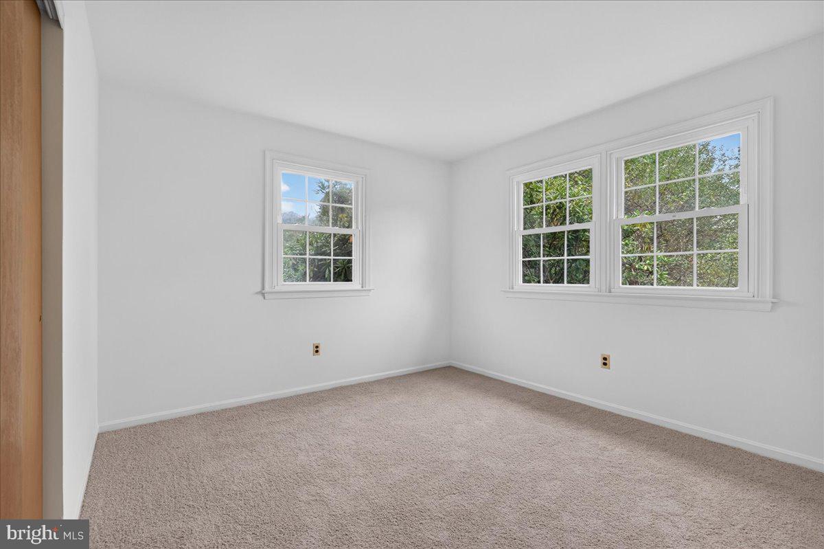 805 Ellis Woods Rd Property Photo 19