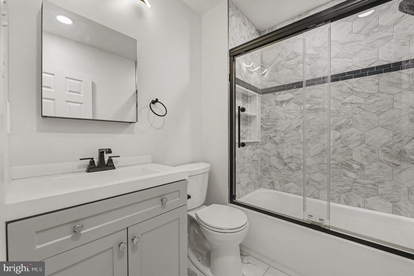 207 Walnut Hill Rd #19 Property Photo 26