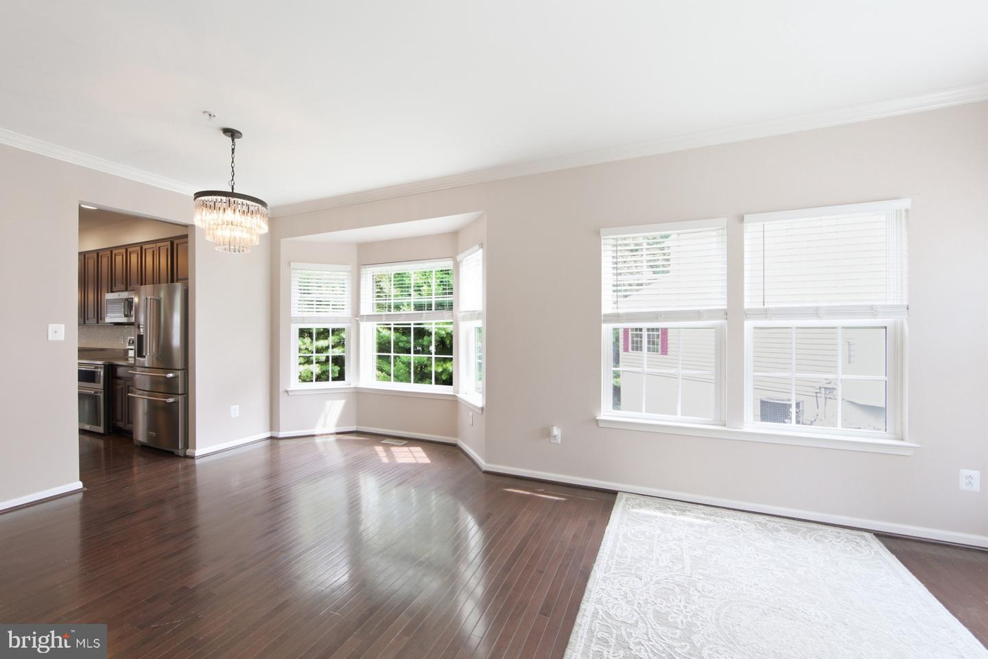 229 Tall Trees Cir #229 Property Photo 3