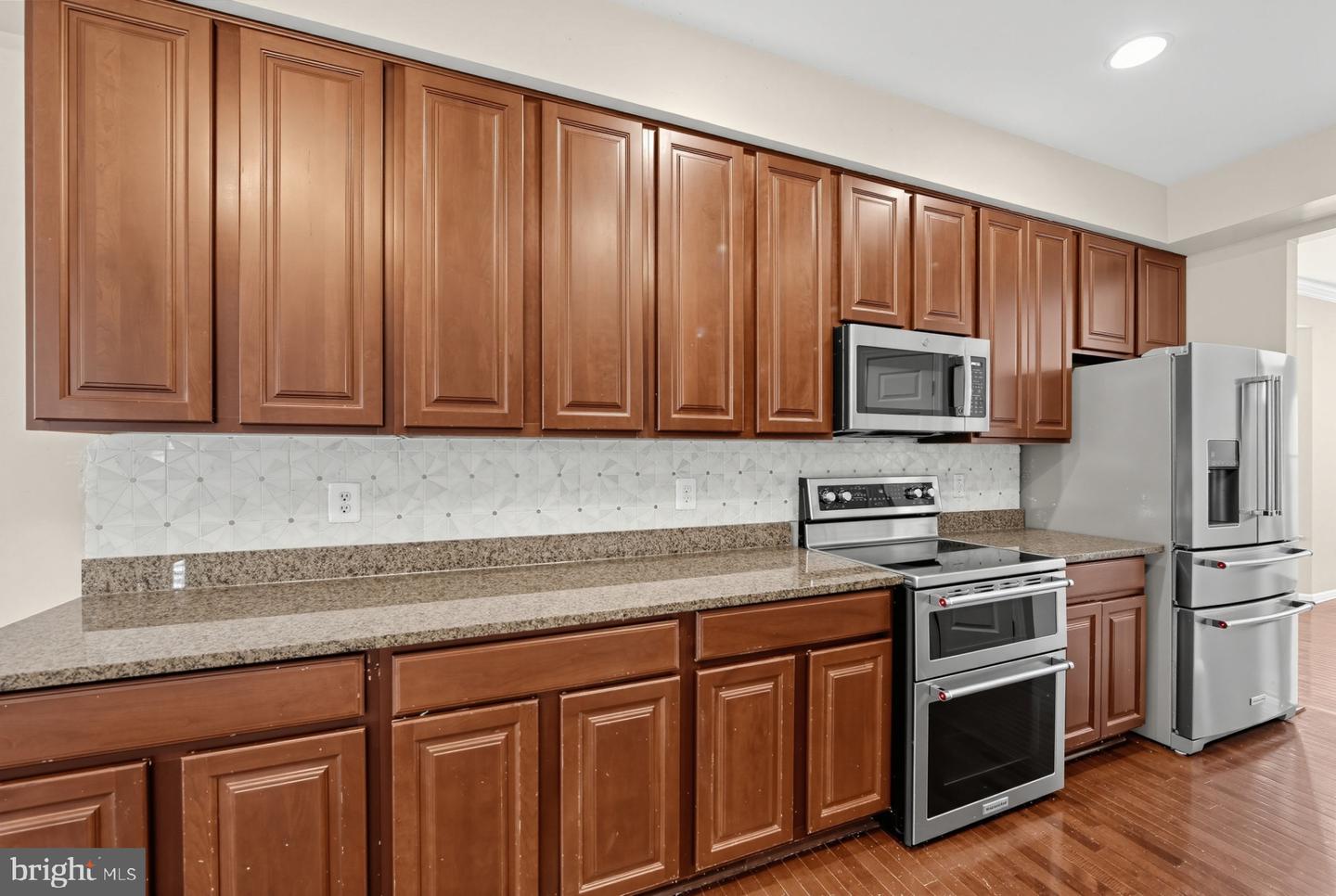 229 Tall Trees Cir #229 Property Photo 7