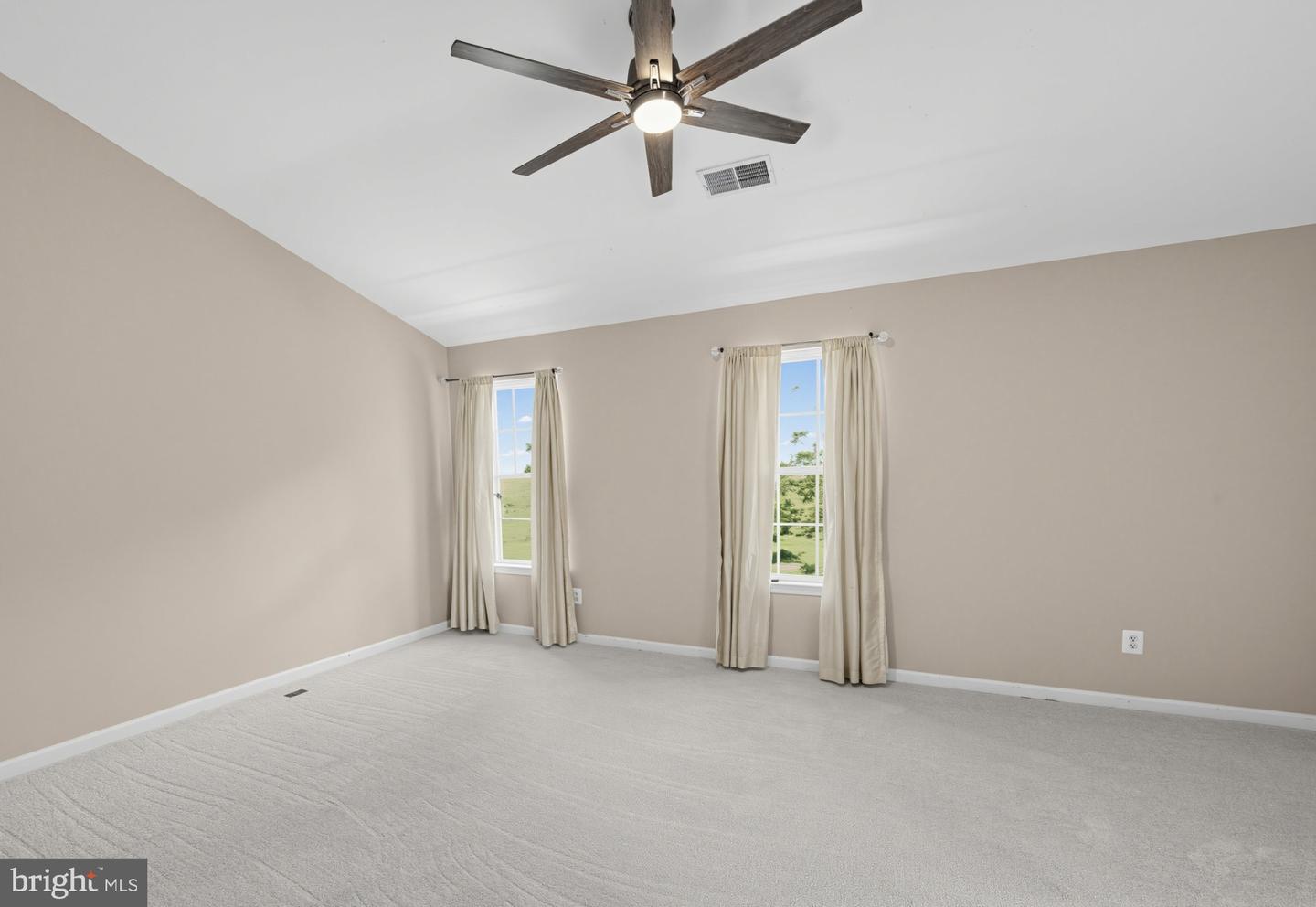 229 Tall Trees Cir #229 Property Photo 18