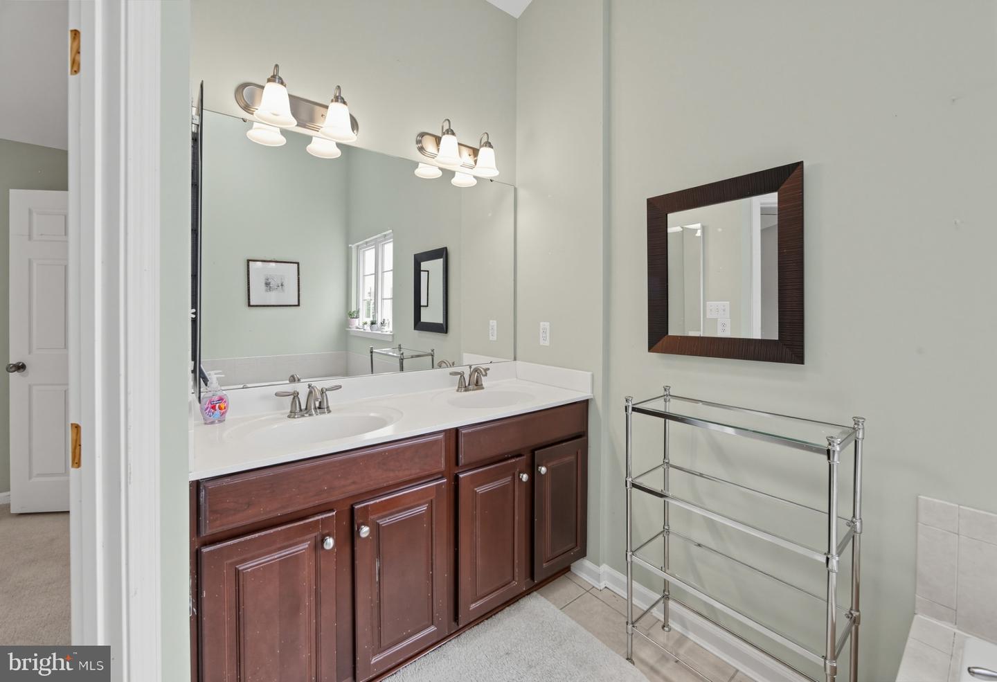 229 Tall Trees Cir #229 Property Photo 20