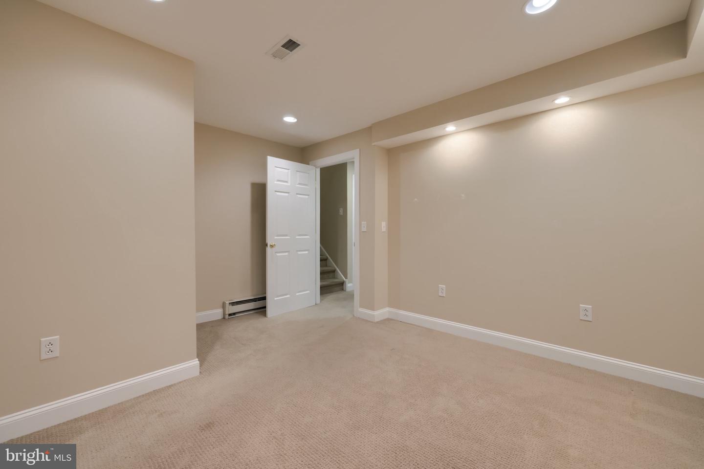 116 Cooper Hawk Dr Property Photo 47