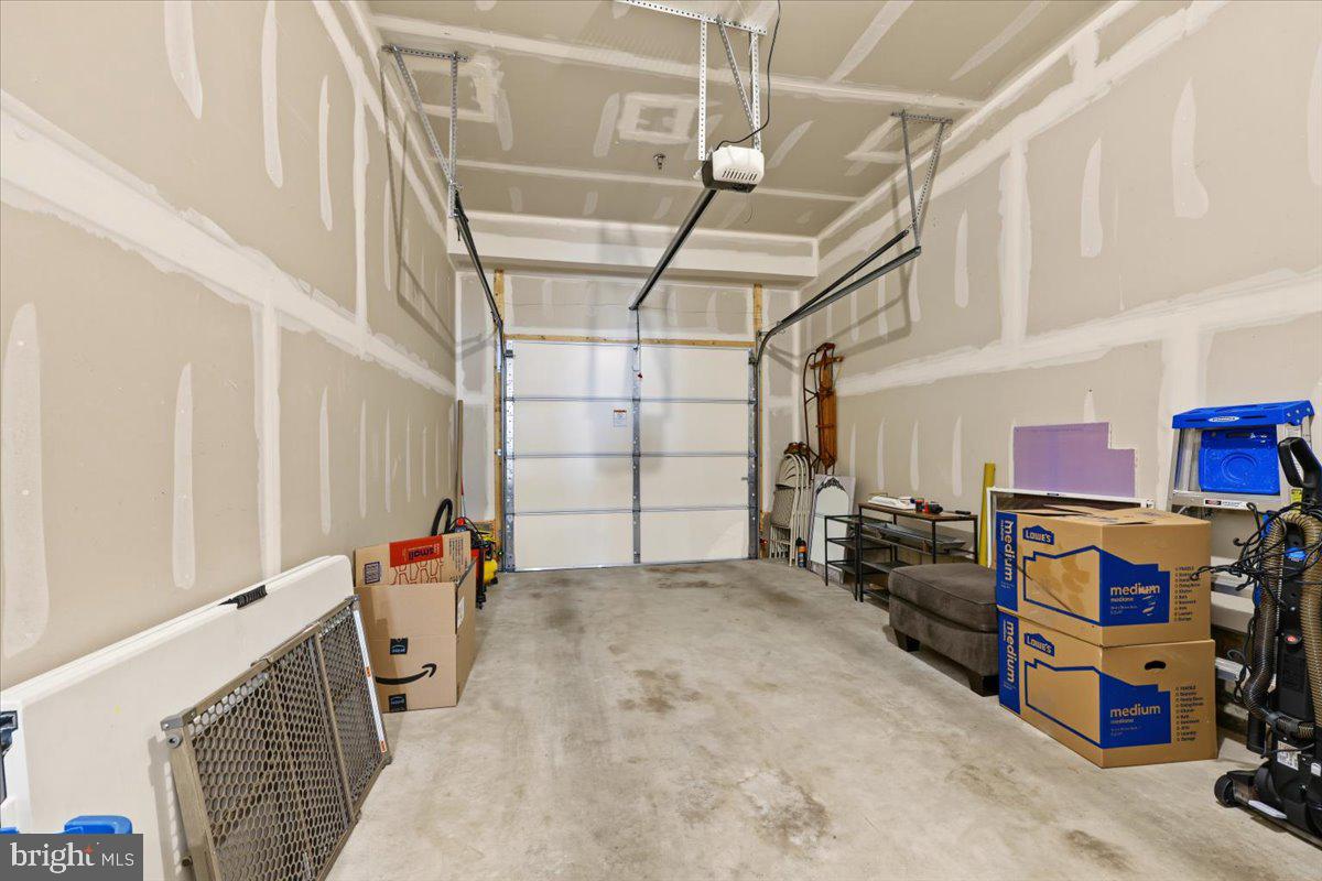 345 Foundry St Property Photo 25