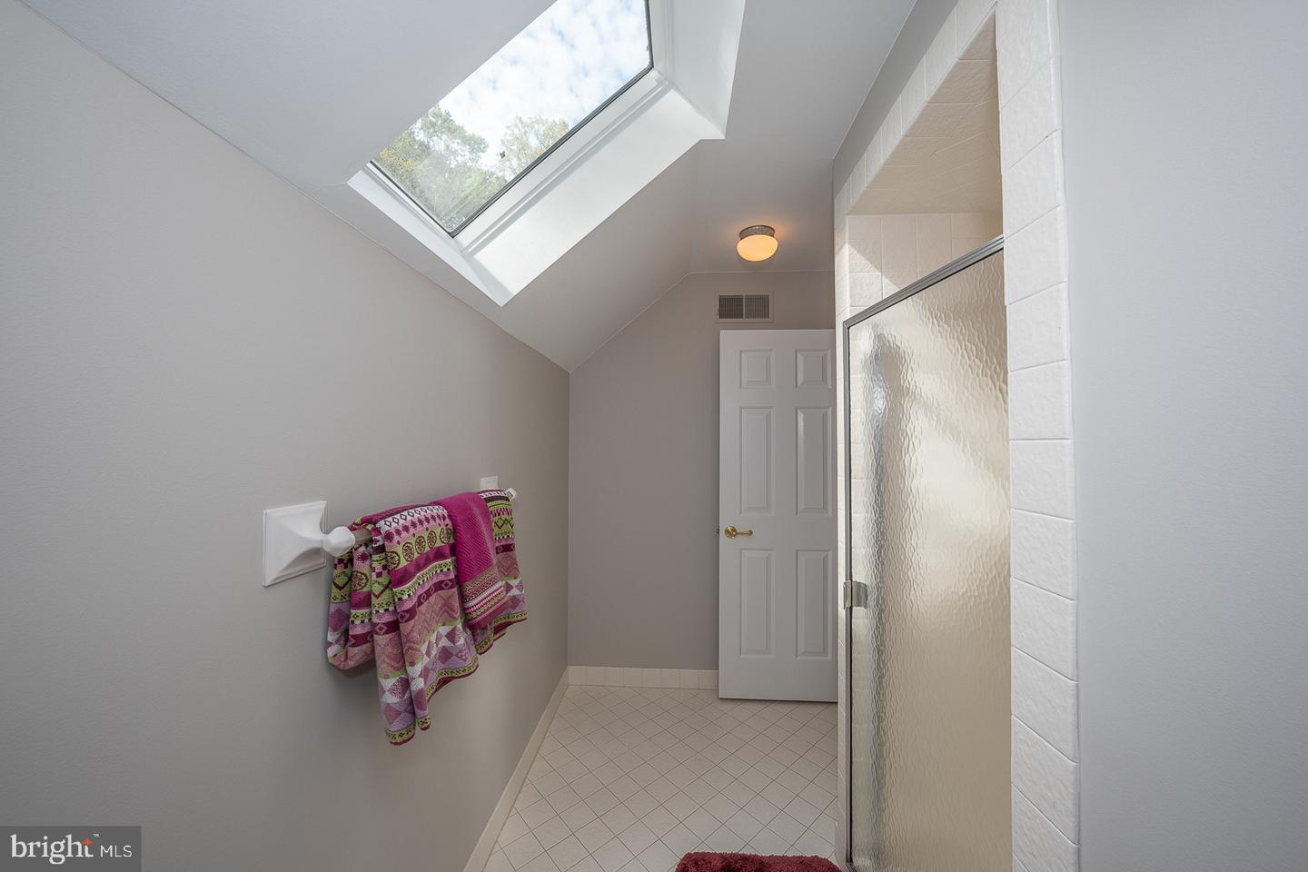 769 S Warren Ave Property Photo 55