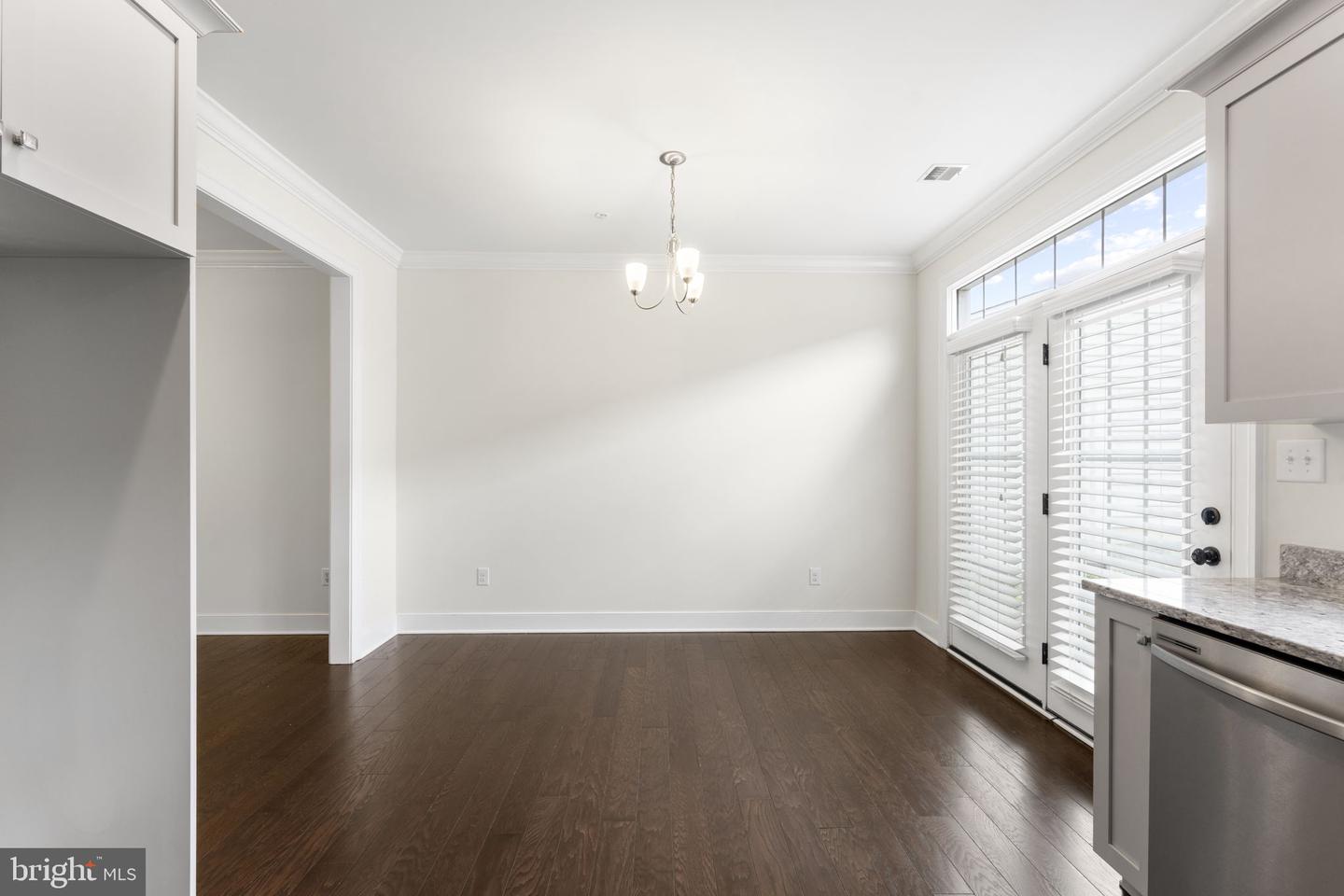634 D St Property Photo 10