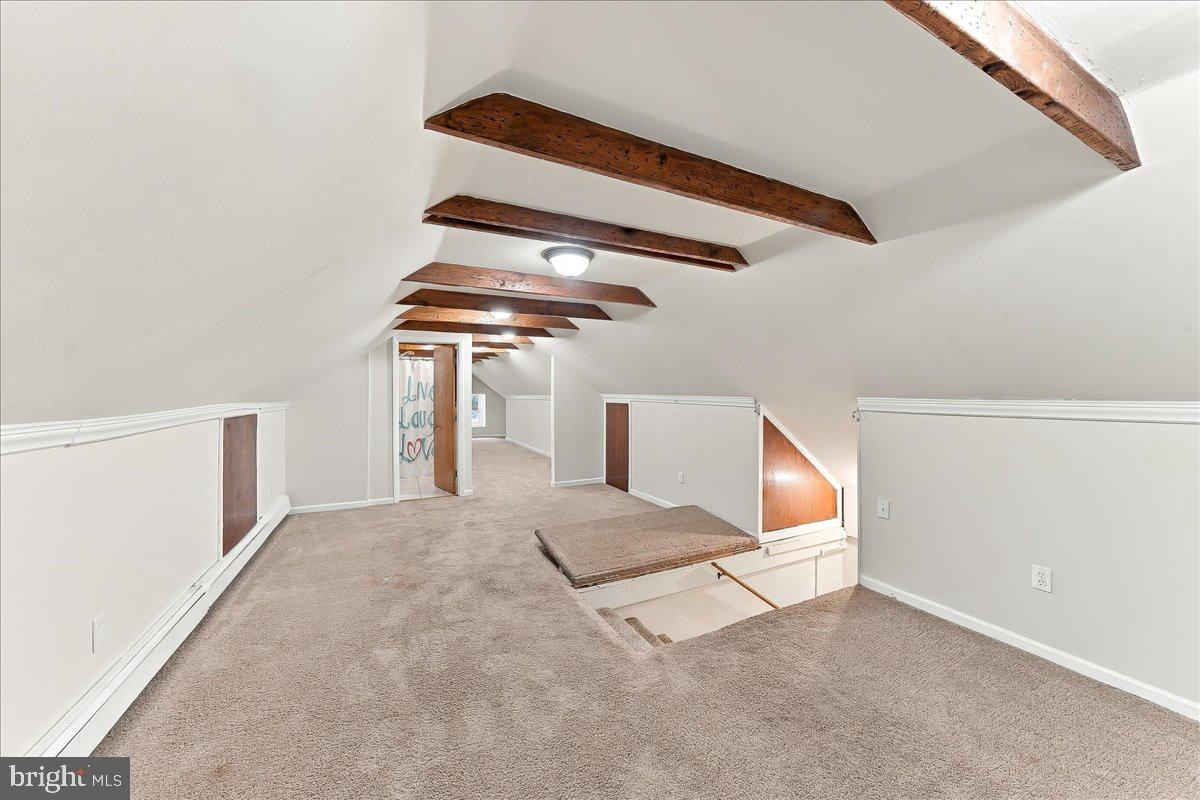 238 Brown St Property Photo 28