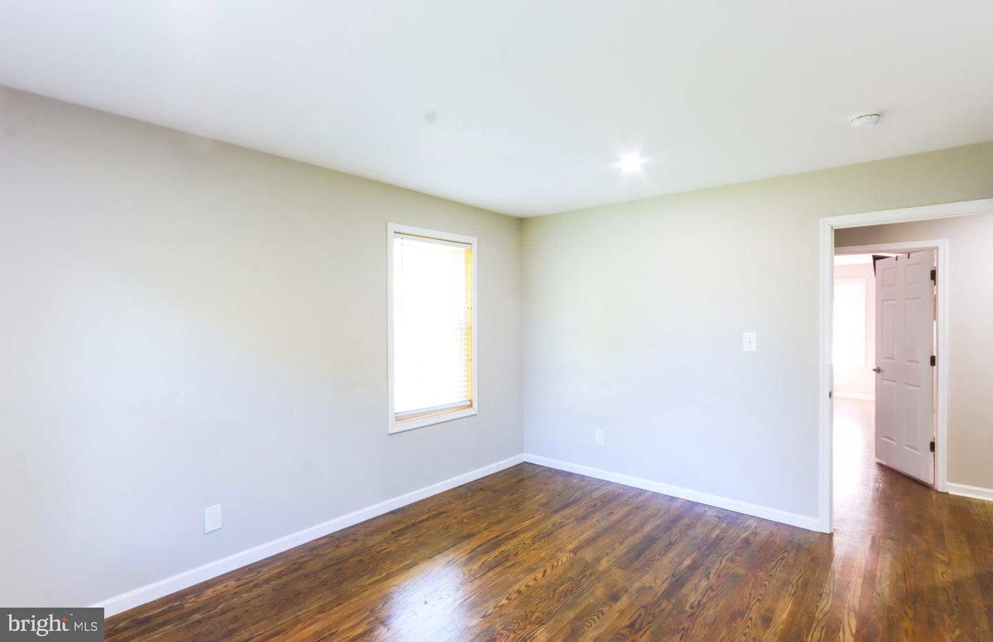 279 Schoolhouse Rd Property Photo 18