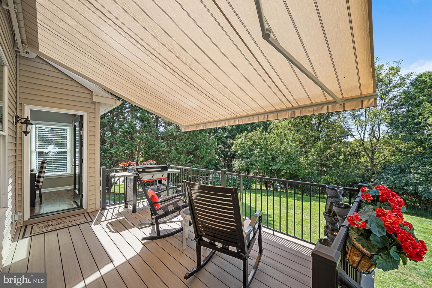 1370 Stonegate Dr Property Photo 39