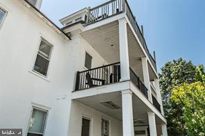 537 S Walnut St #6 Property Photo 6