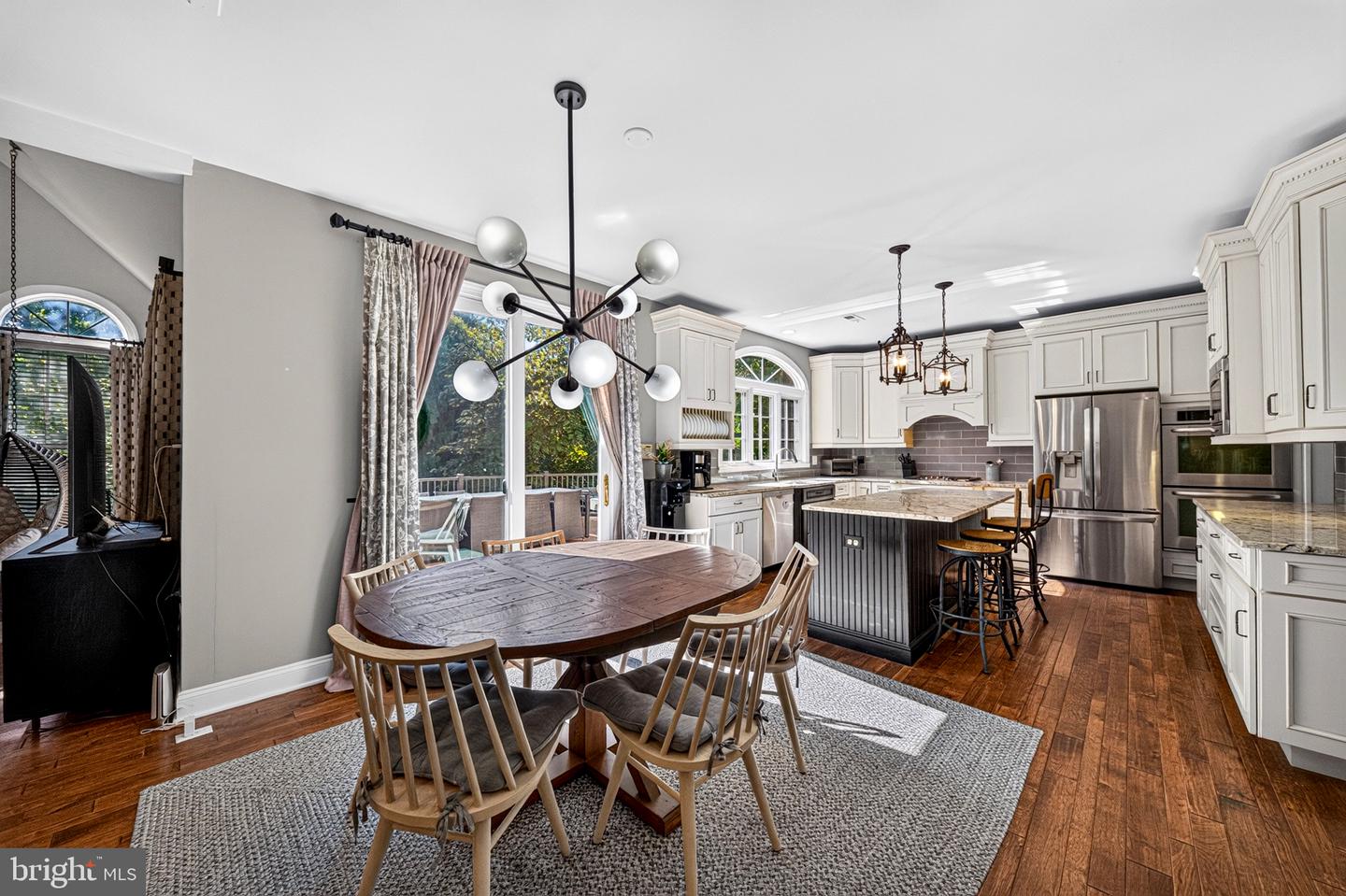 7 Gregory Ln Property Photo 13