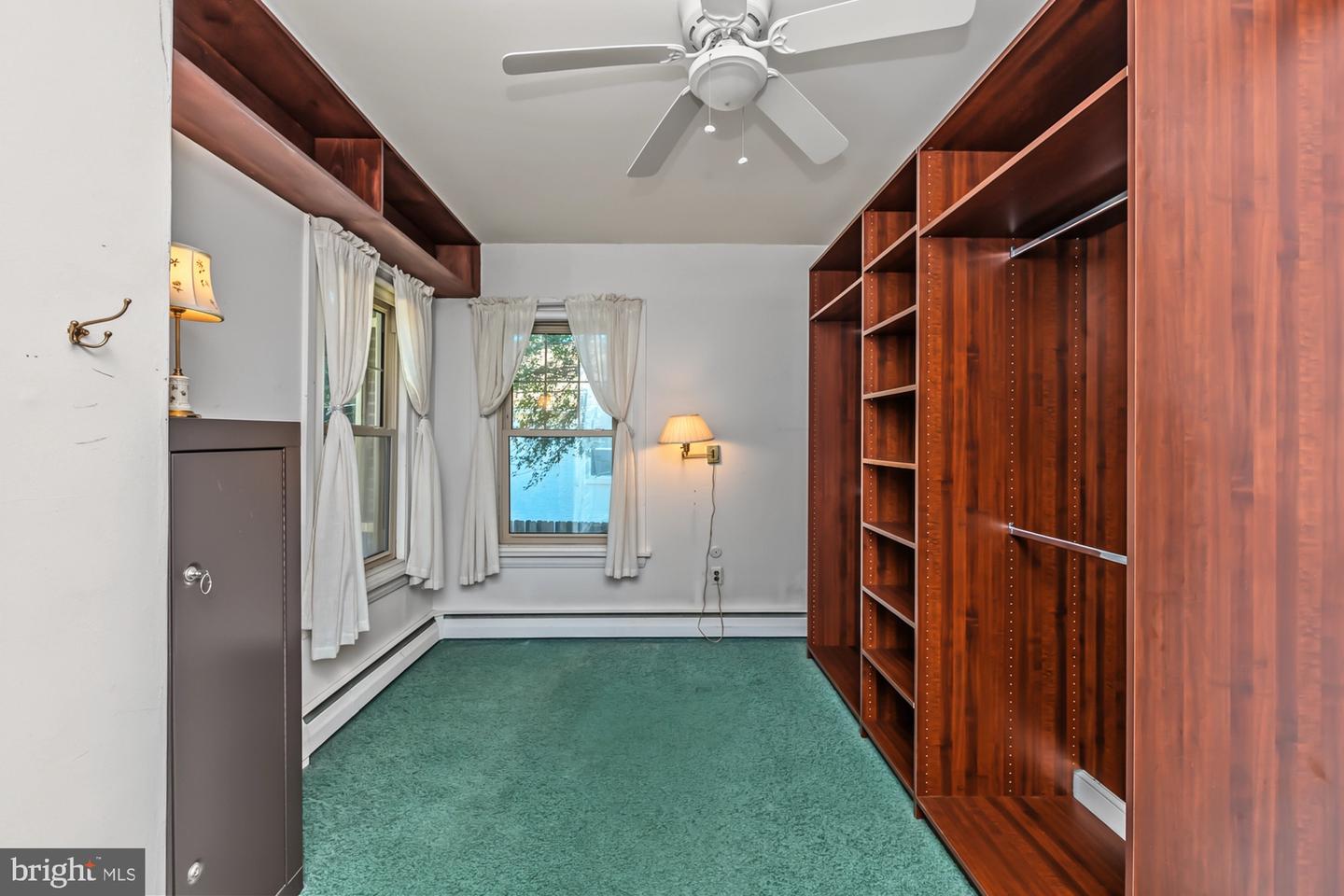 507 Price St Property Photo 20