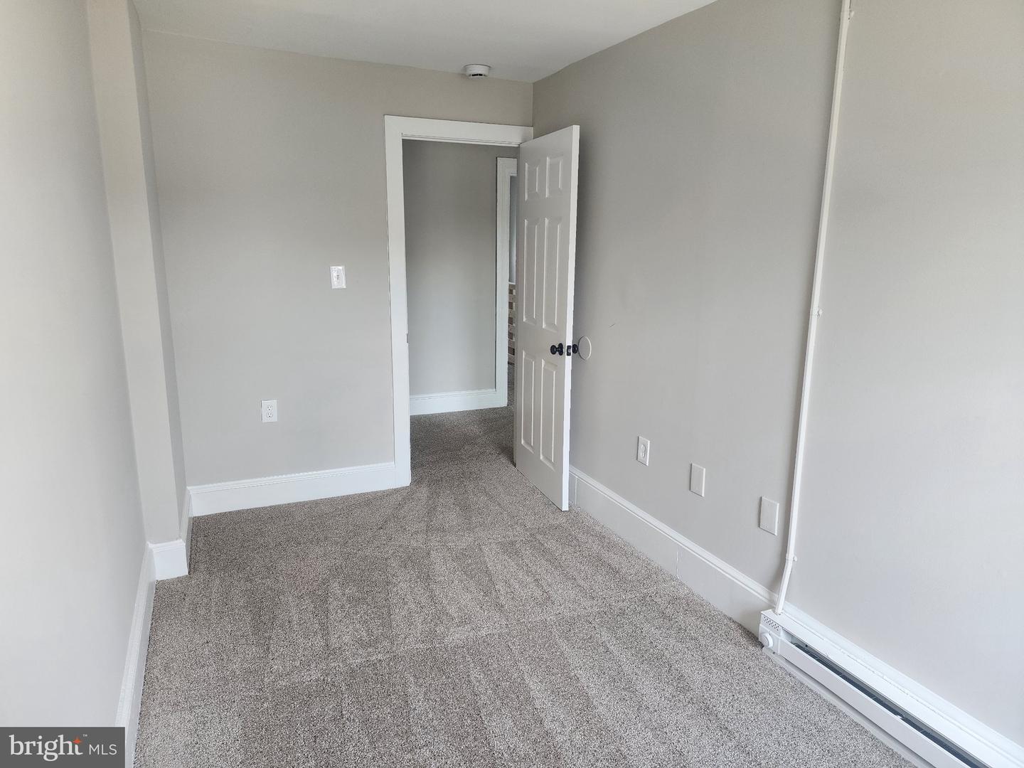 28 N 2nd Ave ##3 Property Photo 6
