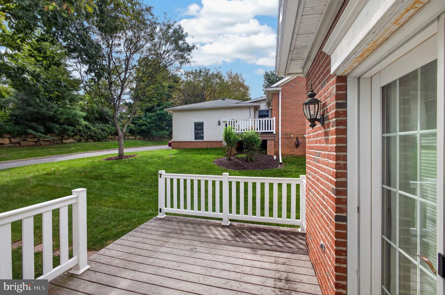 405 Vineyard Ln Property Photo 15