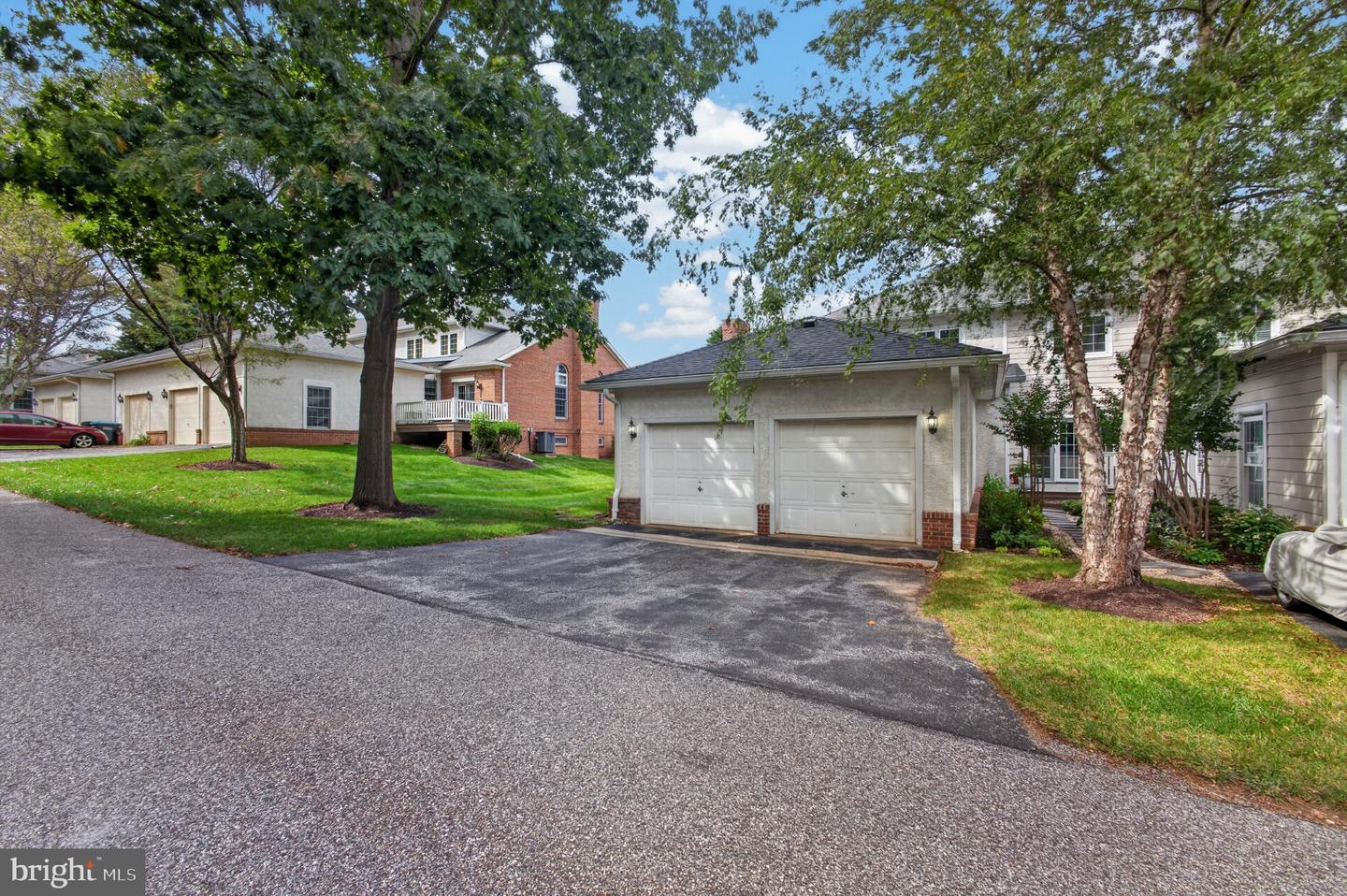 405 Vineyard Ln Property Photo 17