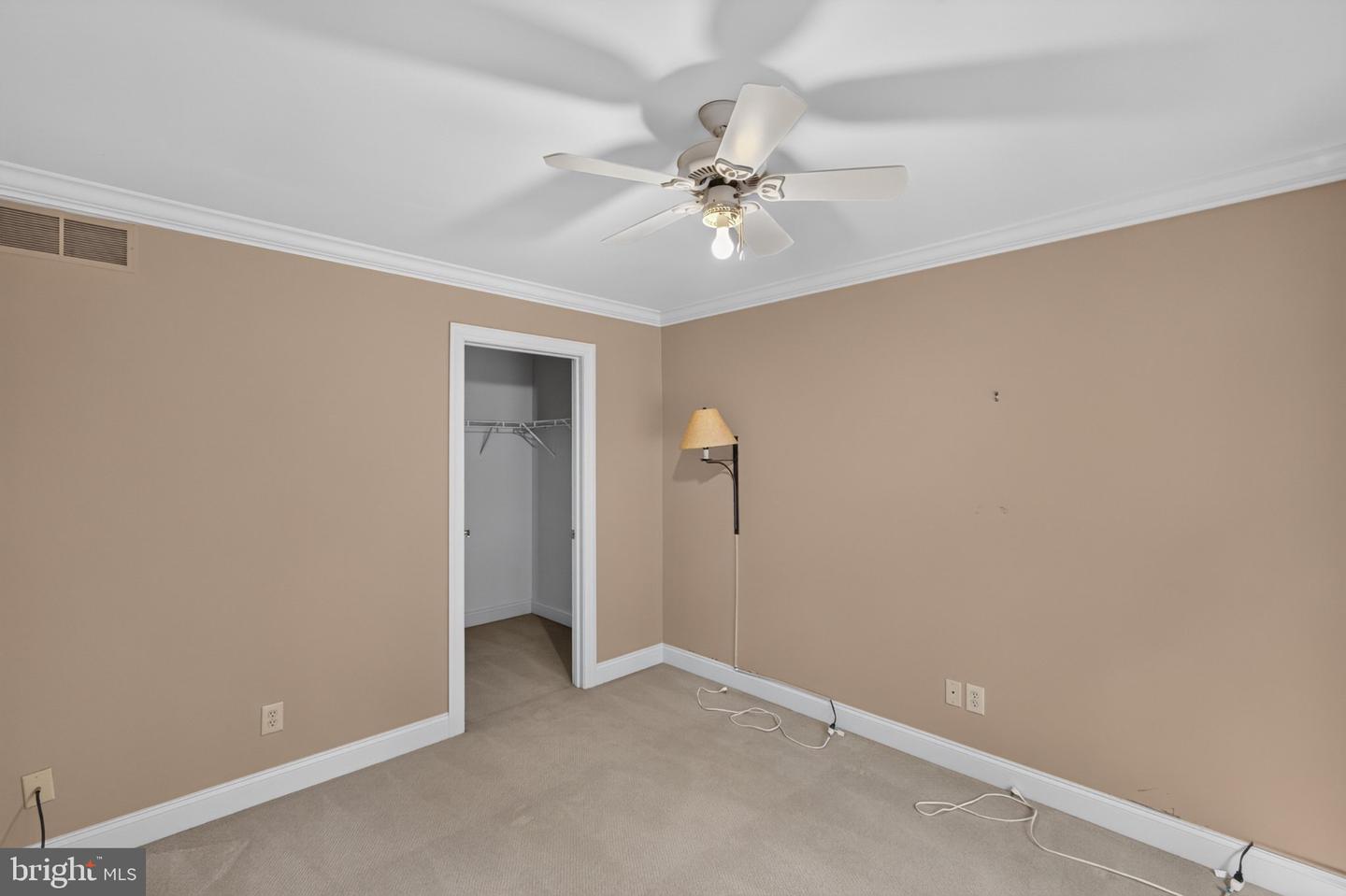 405 Vineyard Ln Property Photo 25