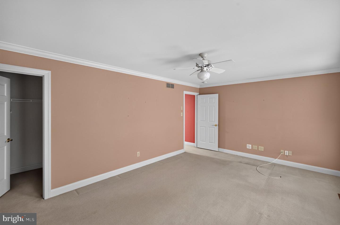 405 Vineyard Ln Property Photo 34